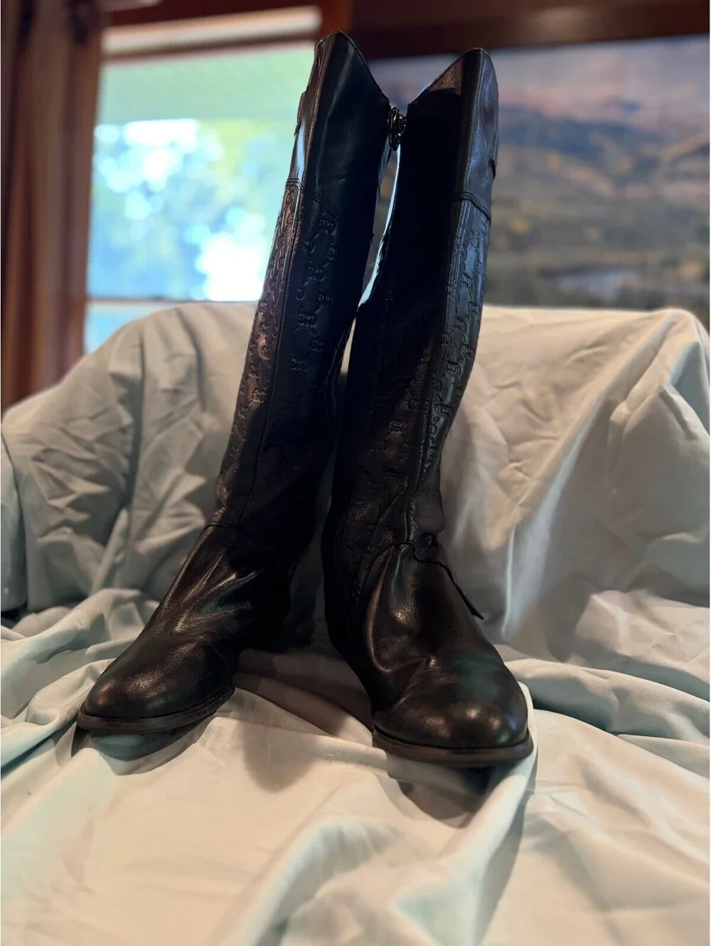 Etienne Aigner these stunning